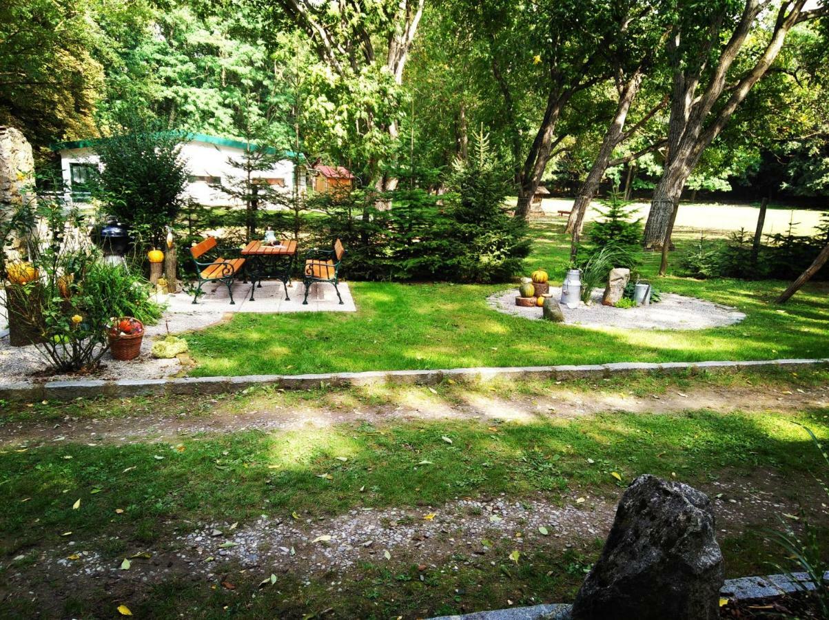 הוילה Loosdorf Ferienhaeuschen Gruber מראה חיצוני תמונה